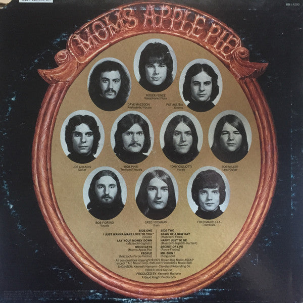 Find Mom's Apple Pie : Mom's Apple Pie (LP, Album, Cen